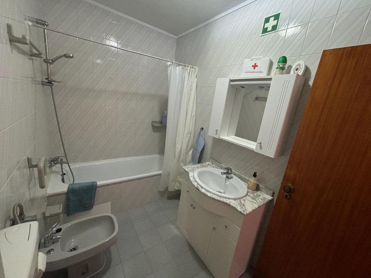 Rosario - Two Bedroom Apart- Buarcos - Фигейра-да-Фош Экстерьер фото