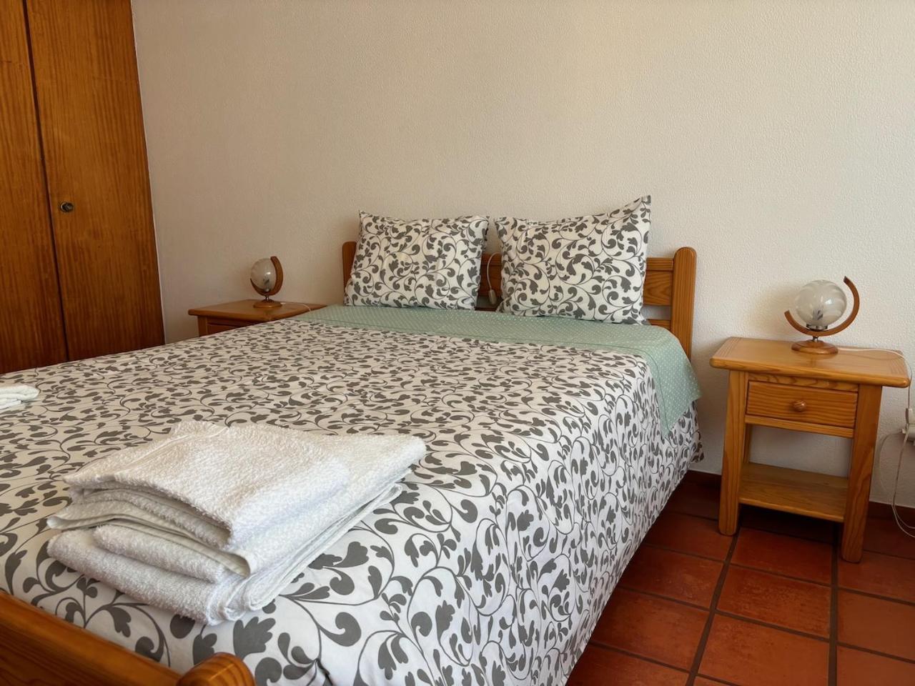 Rosario - Two Bedroom Apart- Buarcos - Фигейра-да-Фош Экстерьер фото